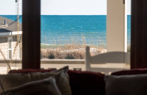 Atlantic Beach House | Atlantic Beach Classic Family Cottage