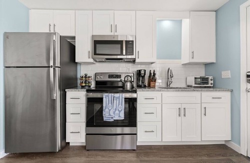 Rye Apartment | "Atlantic Dream" | Ocean Views | Minutes to Beach