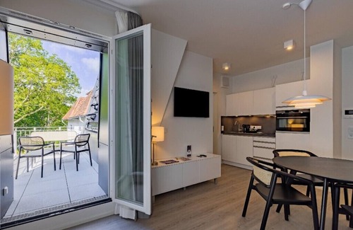 Travemuende Apartment | Atlantic Grand Hotel - Appartement Plus mit Balkon Oder Veranda