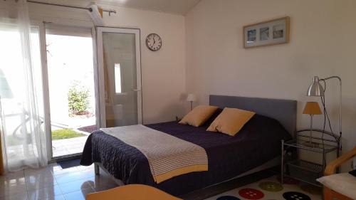 Jonzac Apartment | Atlantic Residence Studios