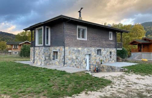 Karpenisi Ski Chalet | Atmospherico