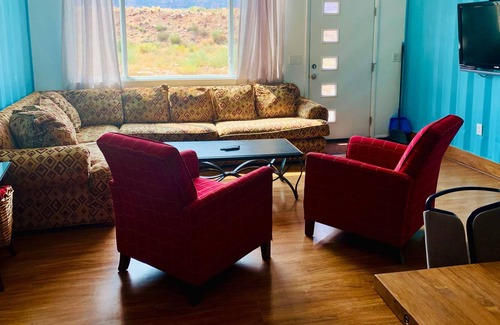 Moab South Valley House | Atomic Container Home by Utah Vacation Home