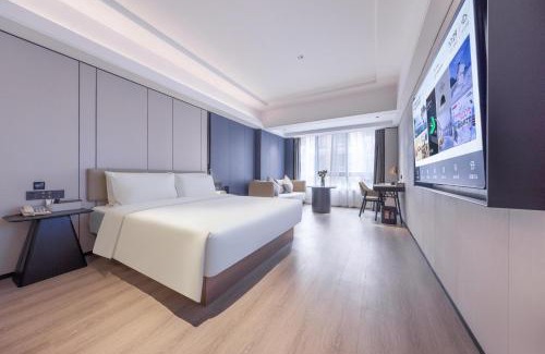 Luohu Hotel | Atour X Hotel Shenzhen Luohu Sungang Baoneng Center