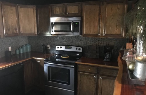 Emory Apartment | Attention Canton First Monday shoppers and Fishermen!