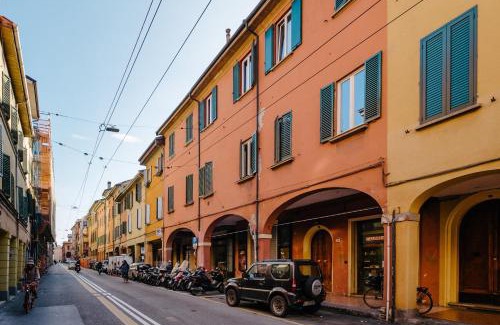 Historic Center Apartment | Attic In Historical Center Bologna