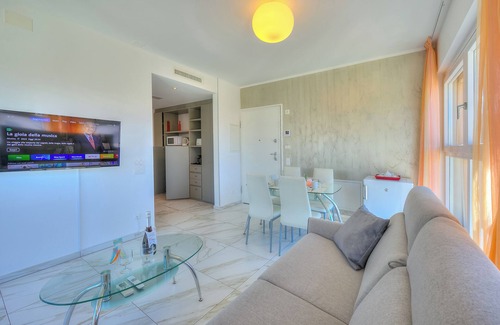 Lugano Apartment | Attico Al Parco With Airconditioning