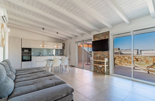 Castromediano Apartment | Attico di Leo by BarbarHouse