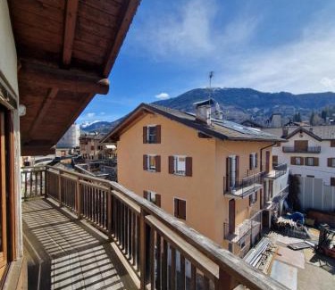 Baselga di Pine Apartment | Attico in Centro: Relax&Comfort