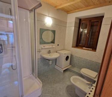 Baselga di Pine Apartment | Attico in Centro: Relax&Comfort