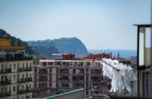 Fuorigrotta Bed & Breakfast | Attico Oltremare B&B