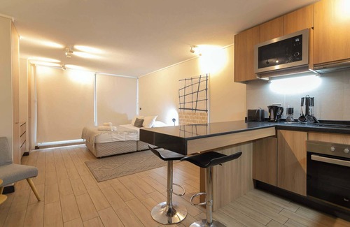 Las Condes Apartment | Attractive studio excellent location in Las Condes