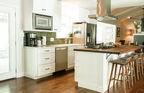 North Shoal Creek House | ATX Charmer - Family friendly - Minutes from Domain