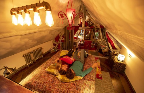 Muidorge House | AU 2 Bed and Breakfast, Suite 1st LODGE