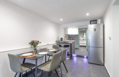 La Roche-sur-Foron Apartment | "Au cœur des Alpes 1" terrasse et parking privé
