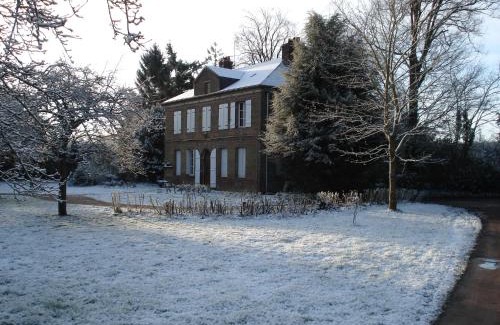Thiberville Bed & Breakfast | AU CHARME DES POMMIERS