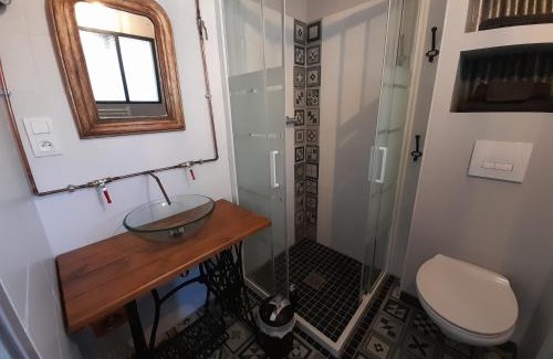 Saint-Sebastien-sur-Loire House | Au Détour des Pas Enchantés