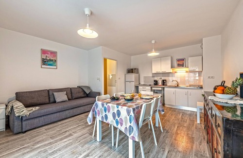 Plougastel-Daoulas Apartment | Au Pays des Fraises - Appt à proximité des plages