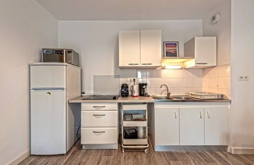 Plougastel-Daoulas Apartment | Au Pays des Fraises - Appt à proximité des plages