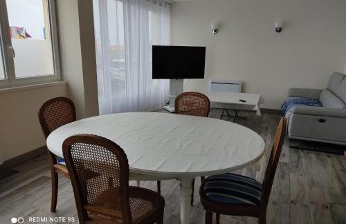 Le Treport Apartment | Au repos des baigneurs, appartement rez-de-chaussée, WIFI