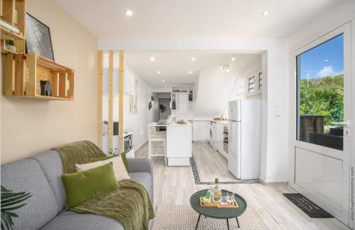 Trois-Ilets Apartment | Au Roseau des Indes Appt avec piscine jardin et Fibre