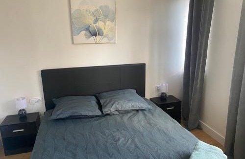 Sens Apartment | Au toit de la cathédrale