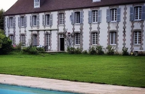 La Neuville-Garnier House | Au Vieux Châteauluxe Refait à Neuf à 1h de Paris 12 Couchages Modulables