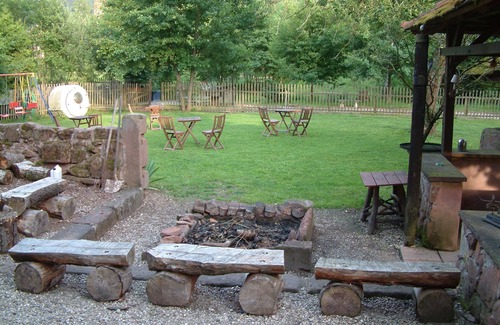 Sparsbach Apartment | Au vieux moulin - Holiday apartment 1 in the estate of the old mill in Sparsbach