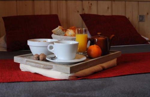 Arcizans-Avant Hotel | Auberge Le Cabaliros