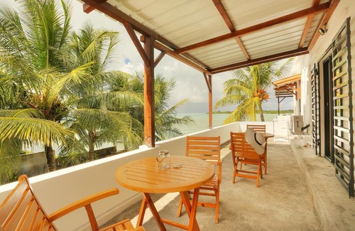Mahebourg Bed & Breakfast | Auberge SeaFever