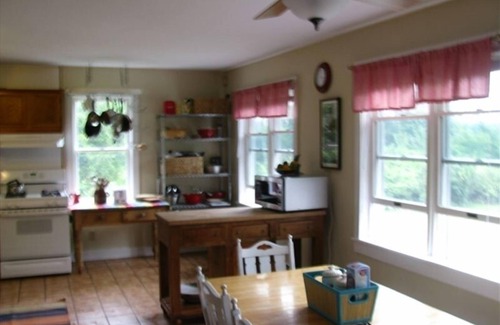 Block Island House | , Aug 25 - Sept 1 will be opened. Monday arrival.