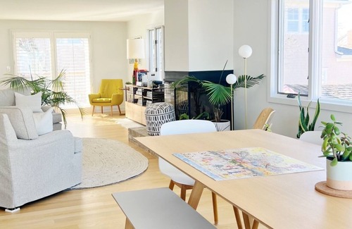Avon House | Aug weeks avail! Renovated Bay Head home steps from the ocean & town. WiFi & AC.