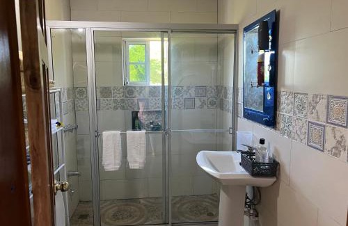 Black River Bed & Breakfast | Auglo Villa
