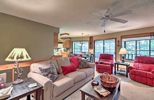 Fairfield Bay House | Aunt Pattie's Lake House