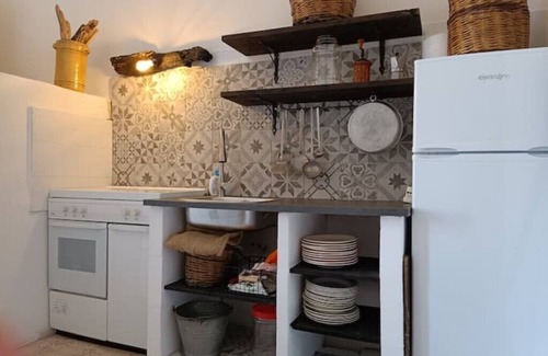Solicchiata House | Aunt Pina's Palmento. Quiet house with garden at the foot of Mount Etna.
