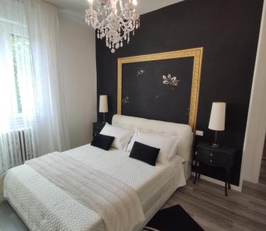 Crocetta-San Lazzaro-Modena Est Apartment | Aurora Flowers - Two rooms and free parking near center and train station