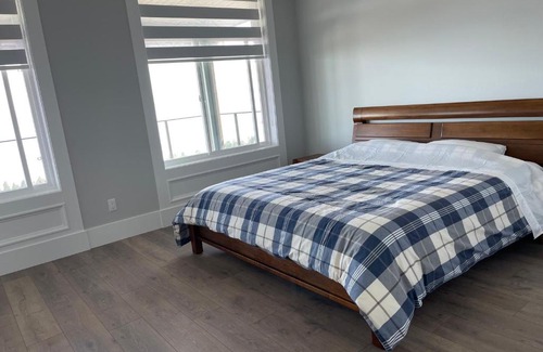 Regional District of Nanaimo House | Auspicious Sea View House