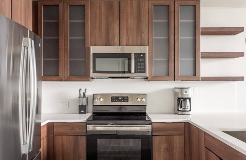 Second Street District Apartment | Austin | Grand 1BD/1BA 2nd Street District Apartment