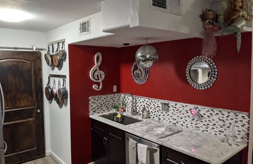 Austin House | "Austintatious" Townhome located 15 minutes to downtown/C.O.T.A