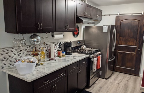 Austin House | "Austintatious" Townhome located 15 minutes to downtown/C.O.T.A