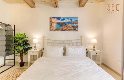 Naxxar House | Authentic 2BR House of Character with Terrace by 360 Estates