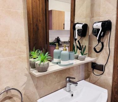 Hivernage Apartment | Authentic Apartmentic in Gueliz Marrakech