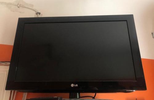 Ziepniekkalns Apartment | Authentic apt in a rustic house, best for a person or couple