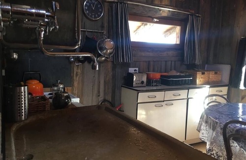Le Tretien Ski Chalet | Authentic chalet