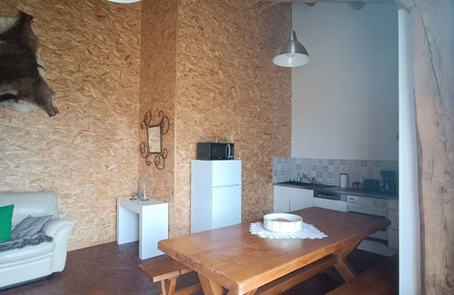 Lachapelle-Graillouse Other | Authentic restored farmhouse for lovers of the great outdoors.