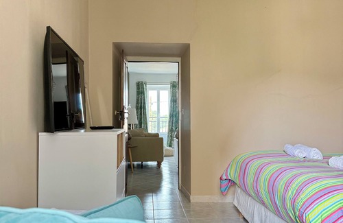 Figari Bed & Breakfast | Authentic house in the heart of the village 5mn from the beach