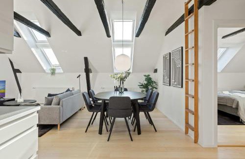 Midtbyen Apartment | Authentic Midtown Residence