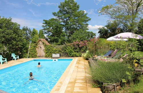 Lanquais Cottage | authentic rural house of Perigord, charm, calm and comfort 4 *