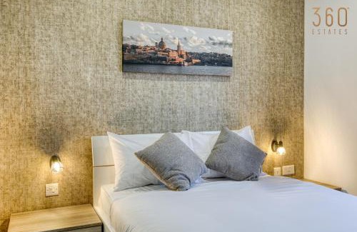 Rabat House | Authentic & Spacious 3BR home with Private Terrace by 360 Estates