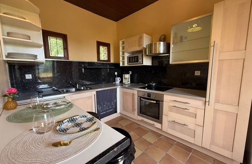 Angoisse House | Authentic stone house with garden in the heart of the Green Périgord