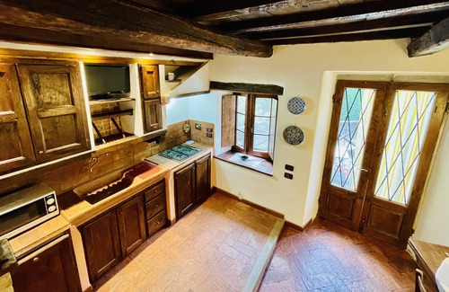 San Godenzo House | Authentic tuscan holiday home surrounded by nature. Pet friendly, bbq, pool!